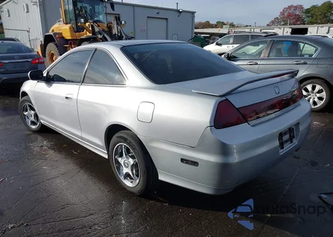 2001 Honda Accord 2.3 Ex из США, поврежденный, VIN 1HGCG32771A032140